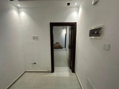 1 Studio américain – Yopougon Niangon Nord — photo 3