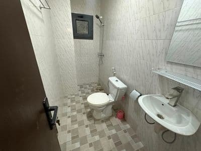1 Studio américain – Yopougon Niangon Nord — photo 10
