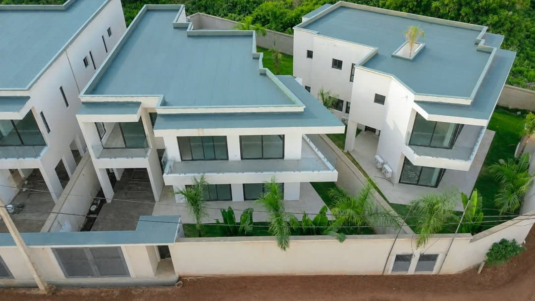 Villa 2 duplex moderne | Yamoussoukro Morofé